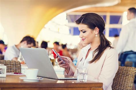 Agence de Communication Spécialisée dans la Mode .